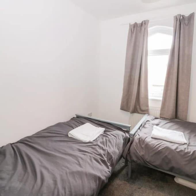 Apartamento Castle Manor, 4 Bed Seaside Retreat Scarborough Exterior foto